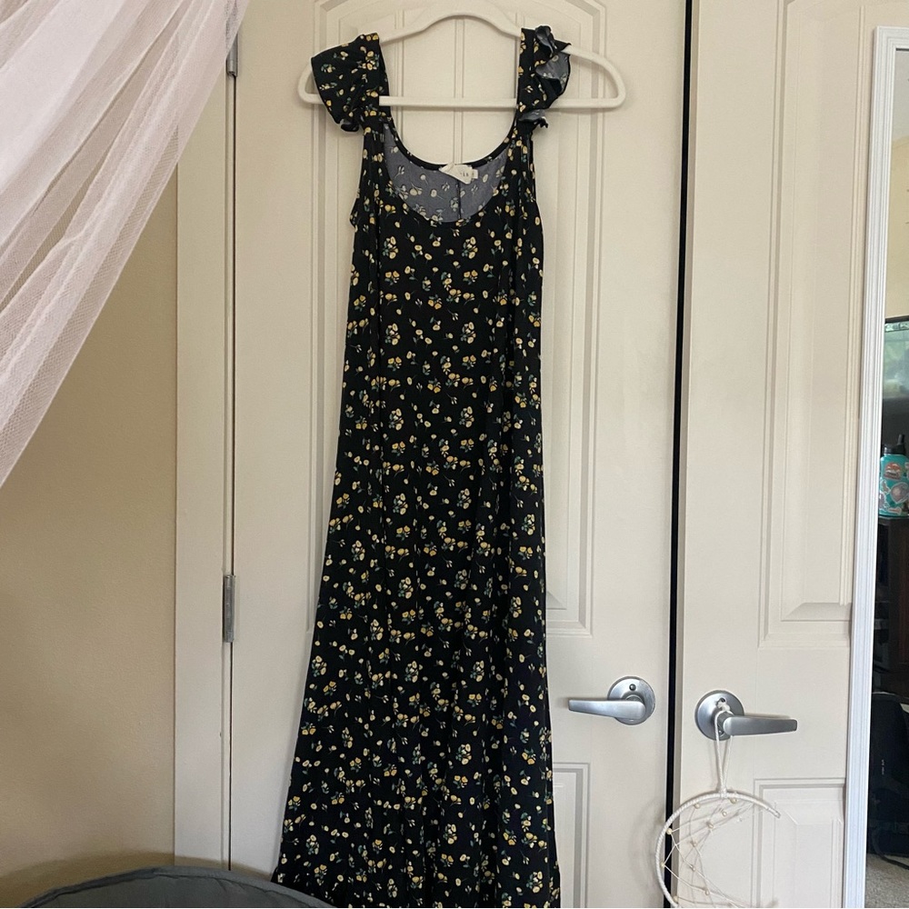 ninexis stretchy floral maxi dress with ruffley straps